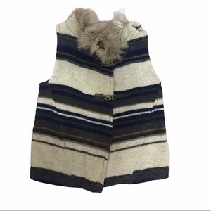 ZARA | Basic Wool Blend Vest with Faux Fur Hood